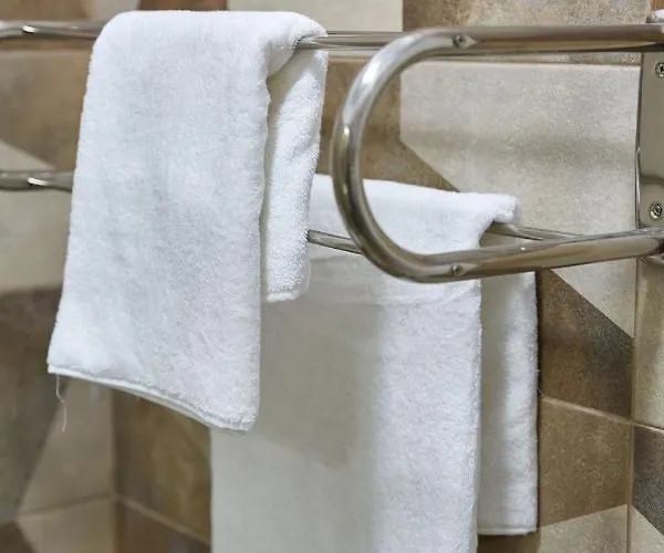 Mng 3 Tomis Promenada *